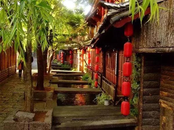 云南旅游景点
